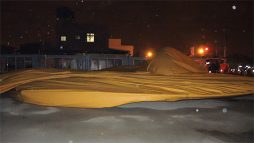 桃園黃色小鴨又變鴨皮能否下水仍未知(圖)