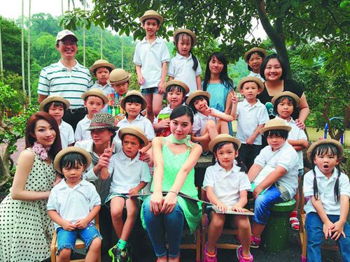 �_�ս㵽С�W���v�����汻ٝ�������ĸ�����