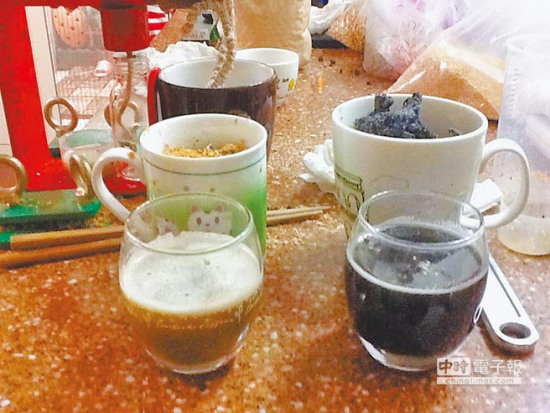 避吃餿水油 臺(tái)灣一醫(yī)生組團(tuán)DIY榨油 避吃餿水油 臺(tái)灣一醫(yī)生組團(tuán)DIY榨油