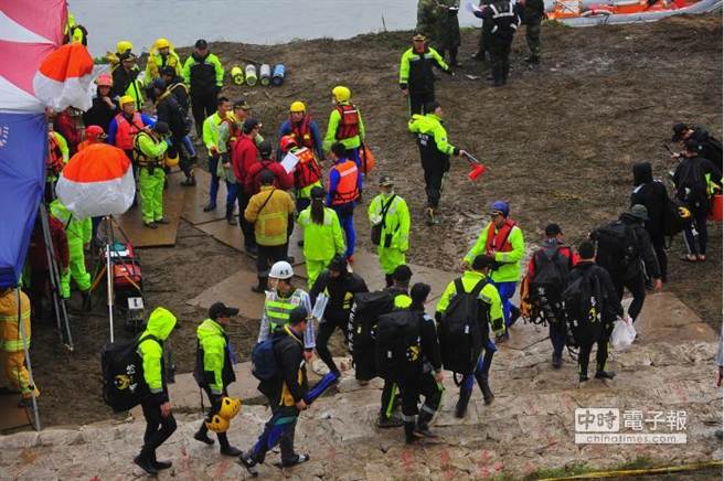 ����6������7�r���M�м��Y���U�����������DƬ��Դ���_�����Еr��ӈ󡷣�