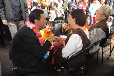 �±���ˮ���������������ȡ����ˮ��𣨈D��