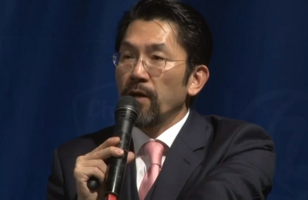 臺版“華爾街之狼”羅栩亮涉吸金10億 今晨遭收押 臺版“華爾街之狼”羅栩亮涉吸金10億 今晨遭收押