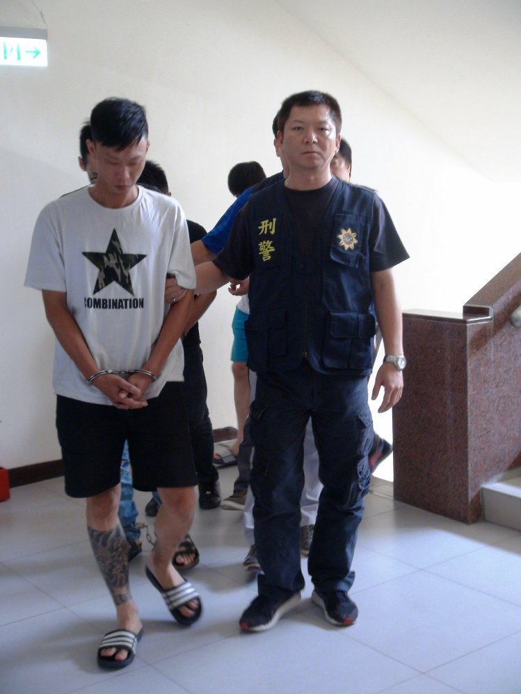 ���񾯷�����׷ۙ3���� ���վW(w��ng)�v�����ߴ���16��