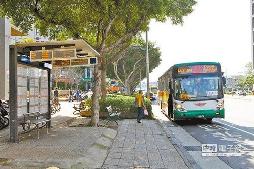 �_���M�{(di��o)�q����Ʊ�r(ji��)܊����(y��u)�������һ�꣨�D��