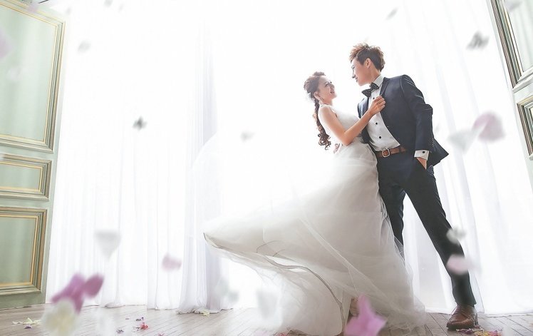 �_��Ůͬ־�k�Y(ji��)��xʽ 93�q���̠��OŮ�߼t̺�Iף��