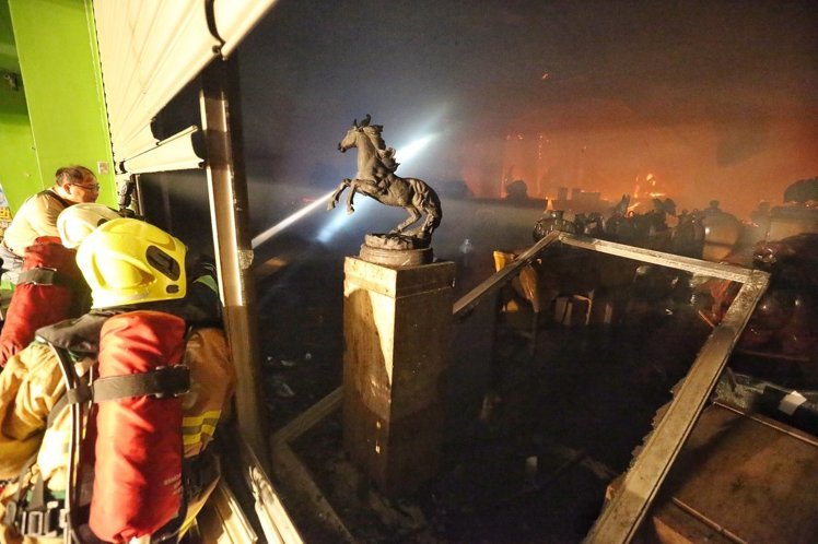 ���ۼҾ�չ�[�^�賿�l����� �I�����ޟo�I