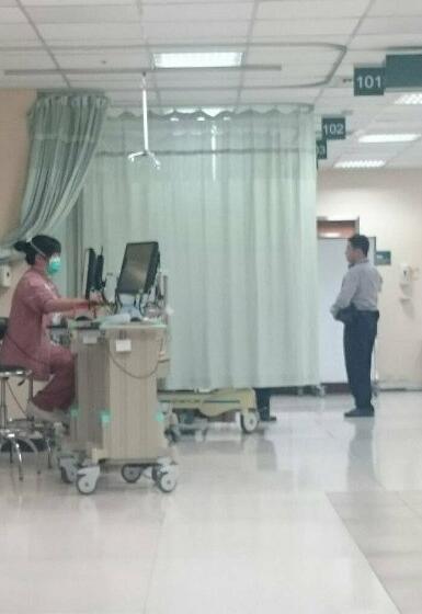 基隆男子暗夜遭槍手襲擊 右肩中彈鎖骨碎裂 基隆男子暗夜遭槍手襲擊 右肩中彈鎖骨碎裂