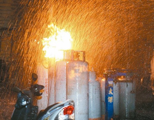 �_(t��i)������܇���ϰ���܇�r(sh��)͵�� �v���7��37܇