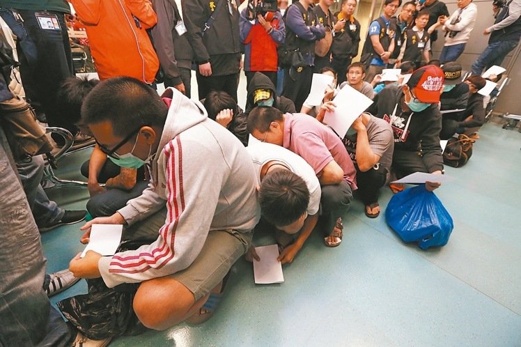 �_18�����R�������p�_���bѺ ���J(r��n)���_��Ƶ��g