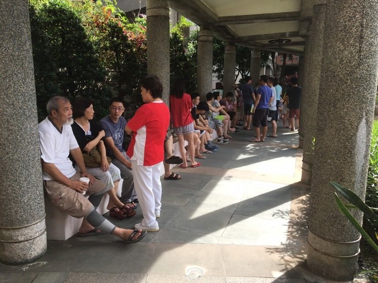 �±�һסլ�ǻ���ס������ͥ���y