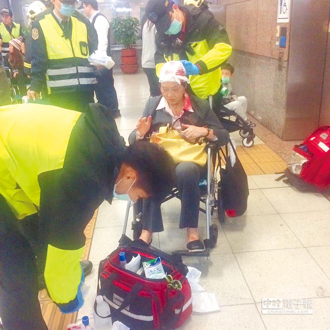 臺(tái)鐵手扶梯高峰時(shí)段故障傷人 臺(tái)鐵:負(fù)載過重 臺(tái)鐵手扶梯高峰時(shí)段故障傷人 臺(tái)鐵:負(fù)載過重