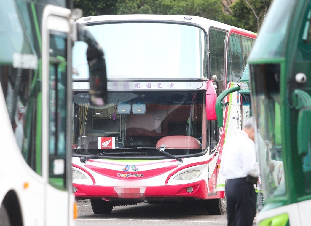 �_���u��100�lһ���θ��L�U�aƷ�¼�