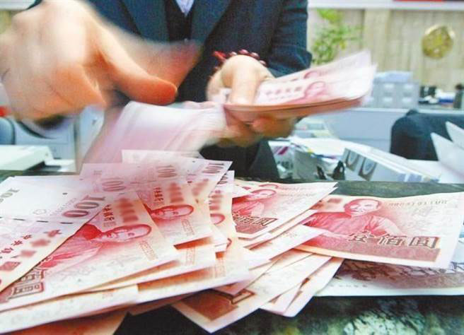 臺灣什么東西比島外便宜?網(wǎng)友狂推“薪水”最便宜。(圖片來源:臺灣《中時電子報》) 臺灣什么東西比島外便宜?網(wǎng)友狂推“薪水”最便宜。(圖片來源:臺灣《中時電子報》)