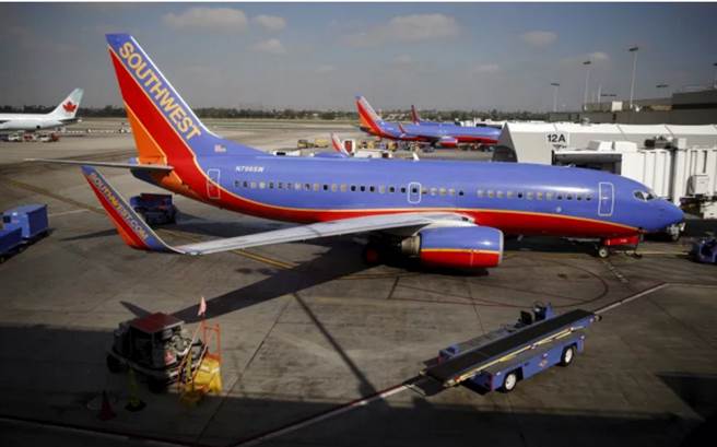 ����ͬ�԰�H�ǙC�r�⺽�չ�˾�T��ҕ