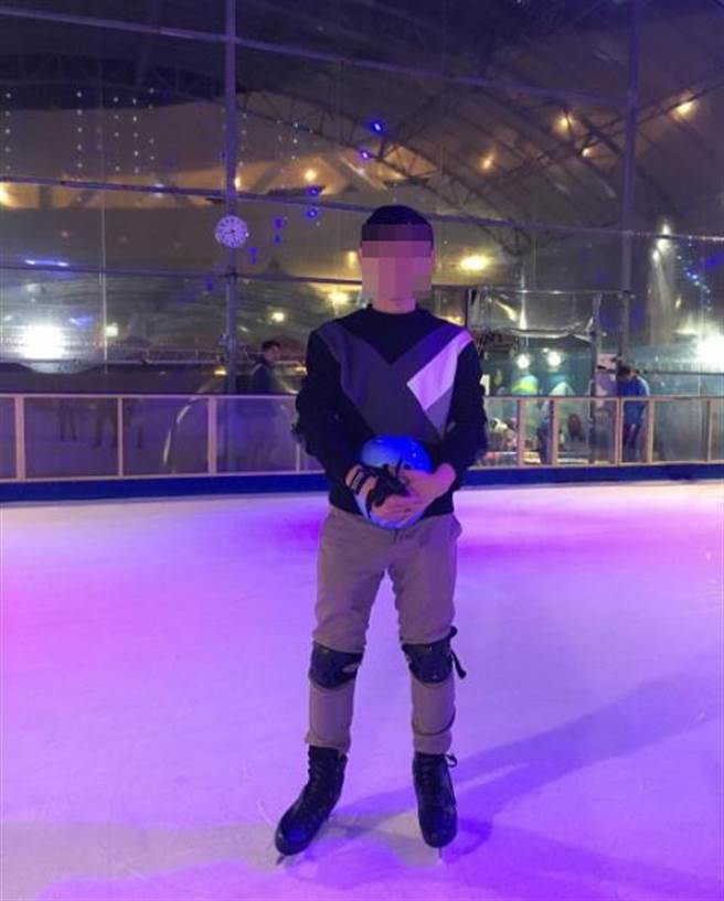 �_(t��i)�����A��W(xu��)�о����bᘿהz��C(j��)͵������Ůͬ�W(xu��)ϴ��