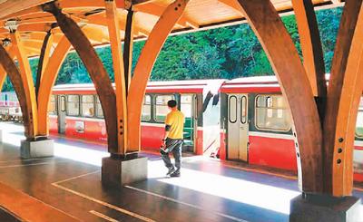 6�·�ꑿ͸��_(t��i)�˔�(sh��)����20�f(w��n) ��(chu��ng)520�µ�