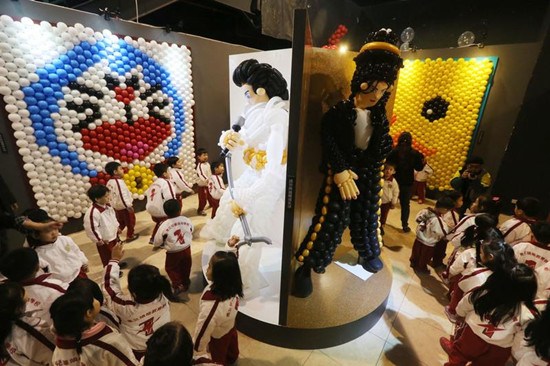 �_���ƽ��^�����؈����������A��ӭ���٣��D��