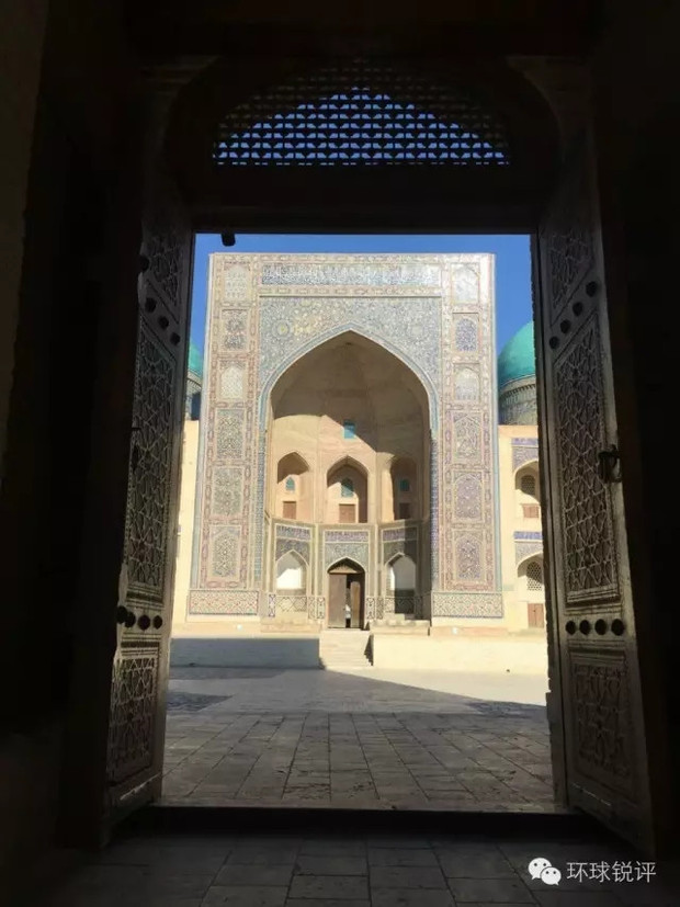 �DƬĬ�J(r��n)��(bi��o)�}