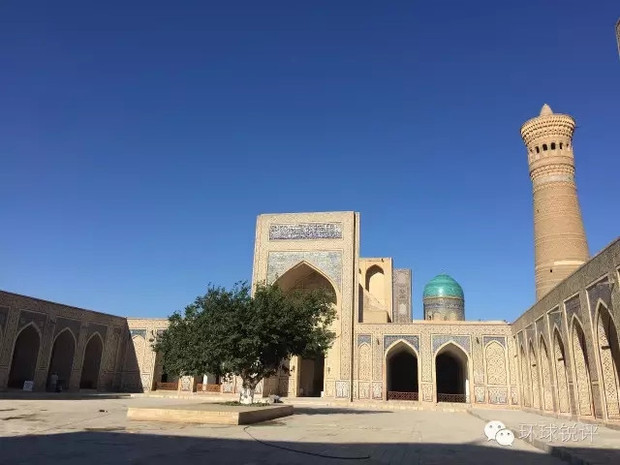 �DƬĬ�J(r��n)��(bi��o)�}