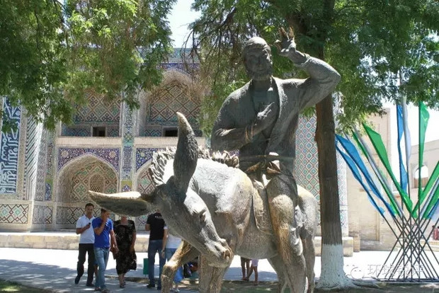 �DƬĬ�J(r��n)��(bi��o)�}