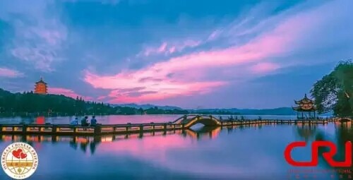 �DƬĬ�J(r��n)��(bi��o)�}