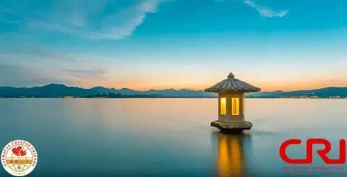 �DƬĬ�J(r��n)��(bi��o)�}