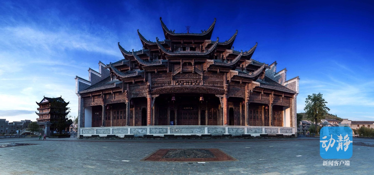 ���W(w��ng)�j(lu��)ý�w�����D(zhu��n)�ġ������tɫ���(ch��ng)���ľ���(zh��n)��ؚģʽ ׌�⼮ӛ���B�B�c(di��n)ٝ