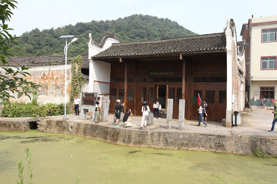 ���W(w��ng)�j(lu��)ý�w���D(zhu��n)�ġ��V����ꖿh����ɽΡΡ���ҹ�