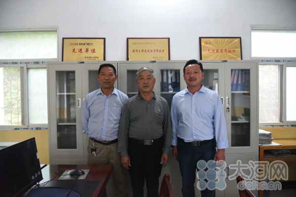 ���W�jý�w���D�ġ�������Ⱦ���ص��B�i�� ���ҵ���D��Ҫ���ȼ�С�