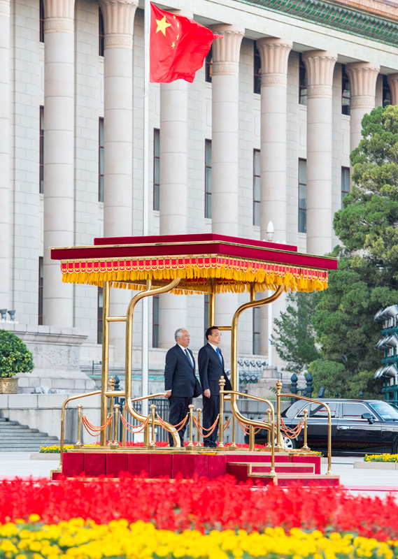 ��ˏ�(qi��ng)���������Ö|�T��V�����˹���e�Кgӭ�xʽ