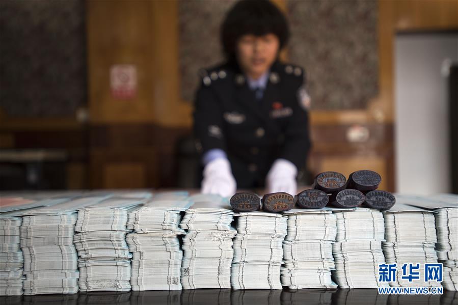 ��h�F·�����v��һ��؜�ٻ�܇Ʊ�C�c