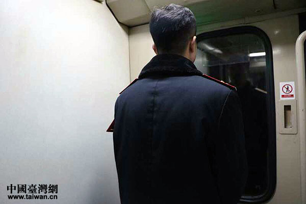 ��Ϧҹ���҂�?c��)�·�? oldsrc=