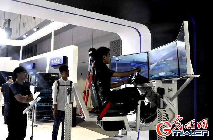 ��ҕ�lحǰ�����ܣ�2017��W(w��ng)�j(lu��)��ȫ���[��(hu��)һ�󲨡��ڿƼ������u