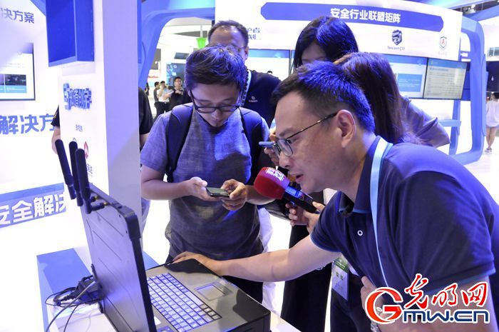 ��ҕ�lحǰ�����ܣ�2017��W(w��ng)�j(lu��)��ȫ���[��(hu��)һ�󲨡��ڿƼ������u