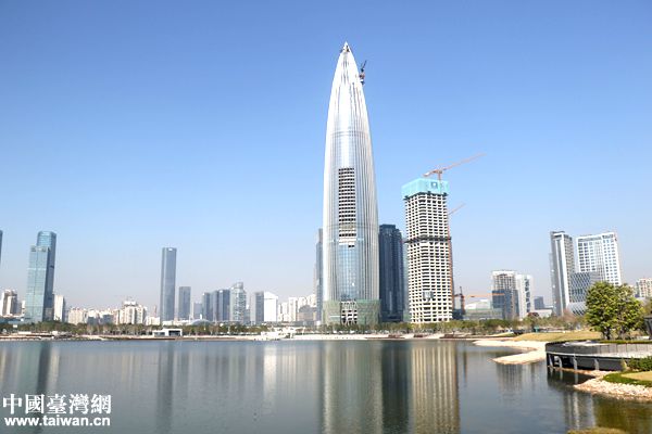 【網絡媒體走轉改】人才驅動創新 南山發展獨具門道 【網絡媒體走轉改】人才驅動創新 南山發展獨具門道