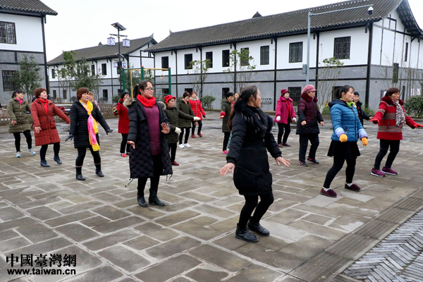 ���W�jý�w���D�ġ�ǰ�h�^�����壺Óؚ�¸�·�ϵ��A��͑׃