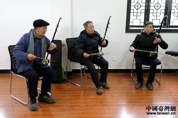 ���W�jý�w���D�ġ�ǰ�h�^�����壺Óؚ�¸�·�ϵ��A��͑׃