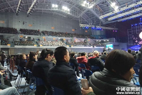 �o(j��)���ܶ���(l��i)ͬ־�Q��120�������}��ˇ�ݳ��ڻ����ЊW�w�����w���^�e��