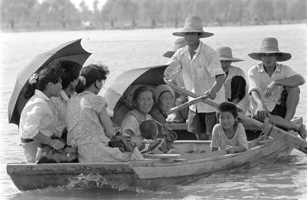 ���������ԡ������Ӄ�Ů��