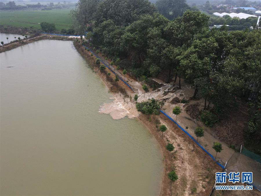 ��������ƽ�r���Ї���ɫ������x˼��ָ���¡����r����������ƪ�¡�����ƽ����ӛ�P���¡��D�Ļ��ӣ���15��һ�О������񡪡�����ȫ����Ѵ�Ȟ�ȡ���A�����ش����֮�r