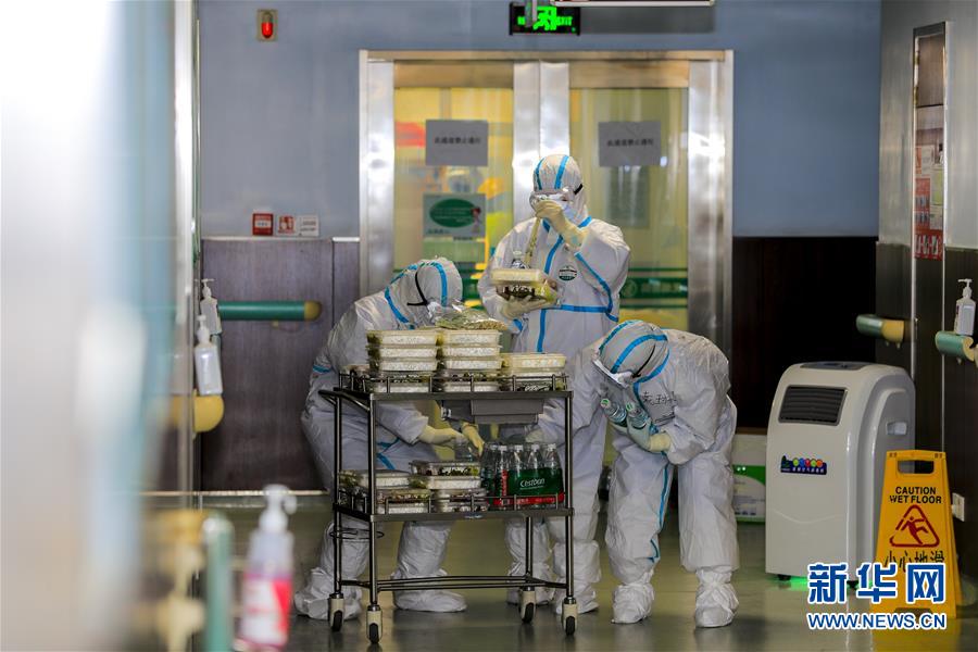 (抗疫一線醫務人員英雄群體·圖文互動)(4)一切為了人民健康——中部戰區總醫院黨員突擊隊抗擊新冠肺炎疫情記事