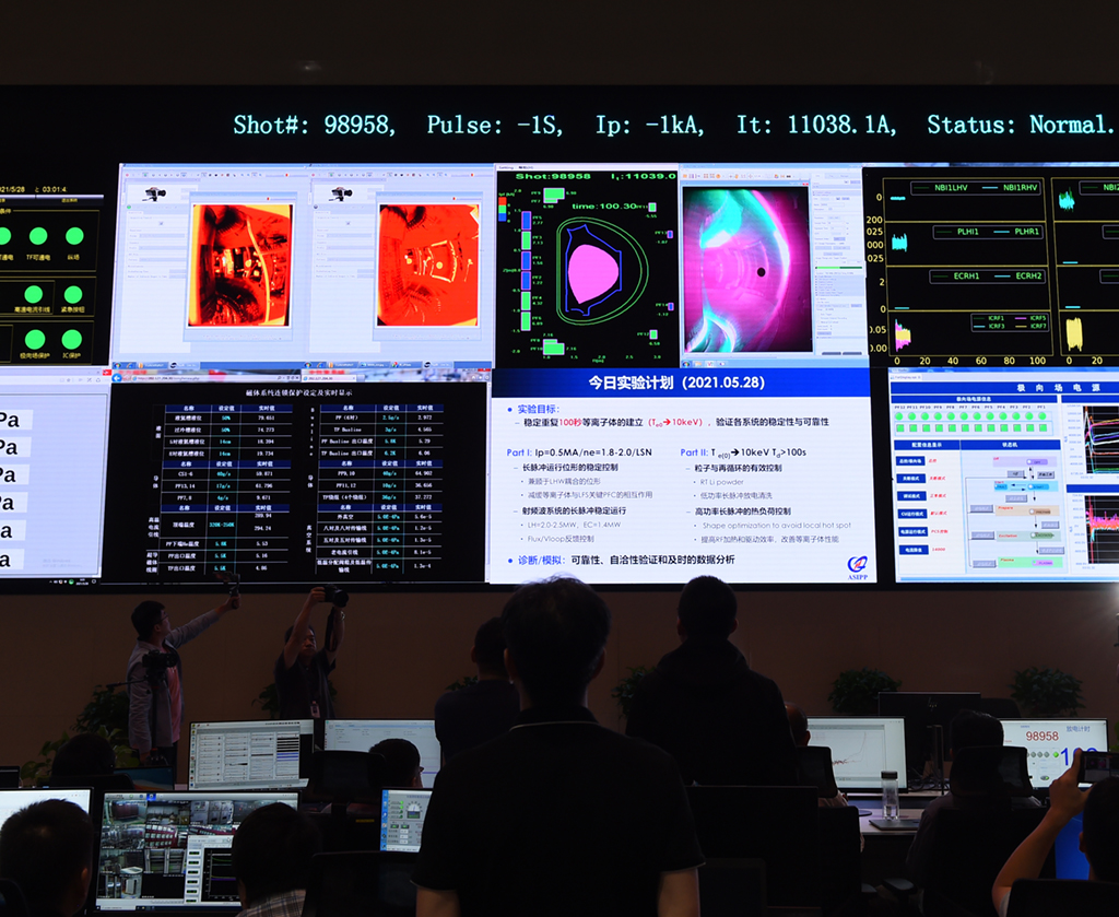 5��28���賿����ȫ�����п��R�˺˾�׃����b�ã�EAST�����ƴ�d����Ļ�@ʾ1.2�|�z�϶ȵ��x���w�\��ͻ��100���˲�g�����A��ӛ�� ���� �z