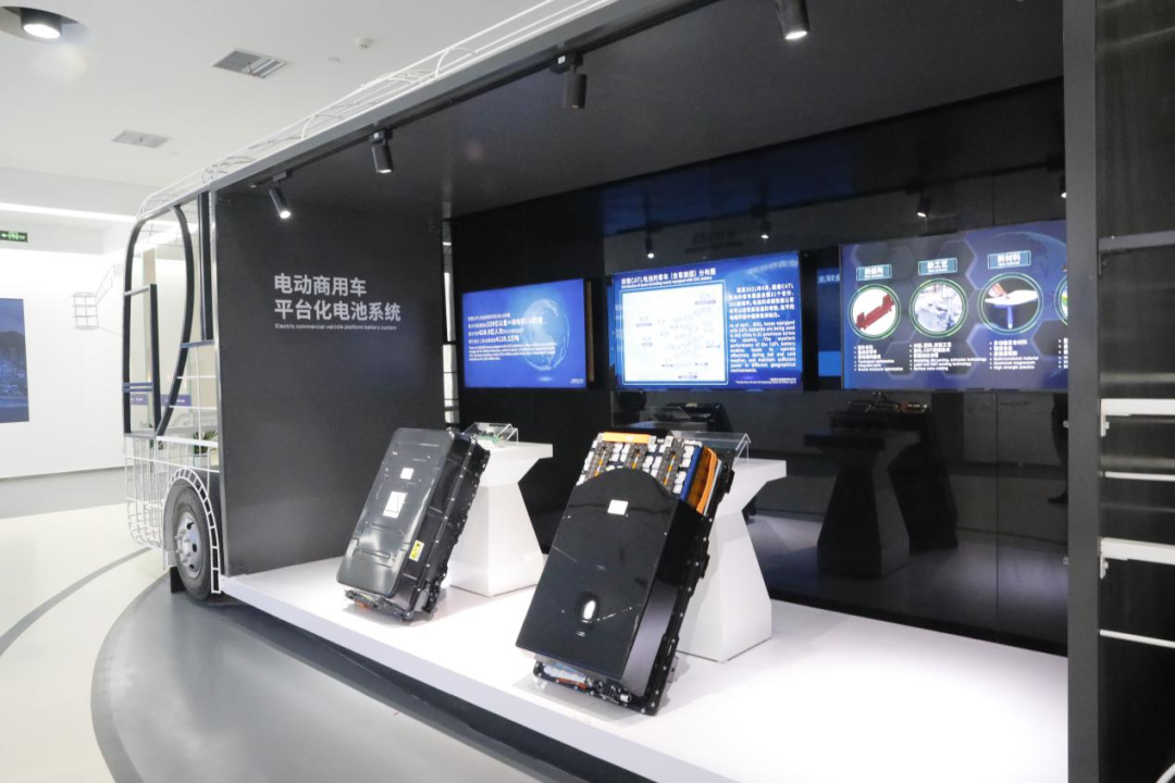 ����x��2.3�|����׷�����h�������E�����W�j���˸����С����M����