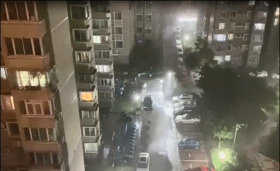 12���賿�����������Ĕz��