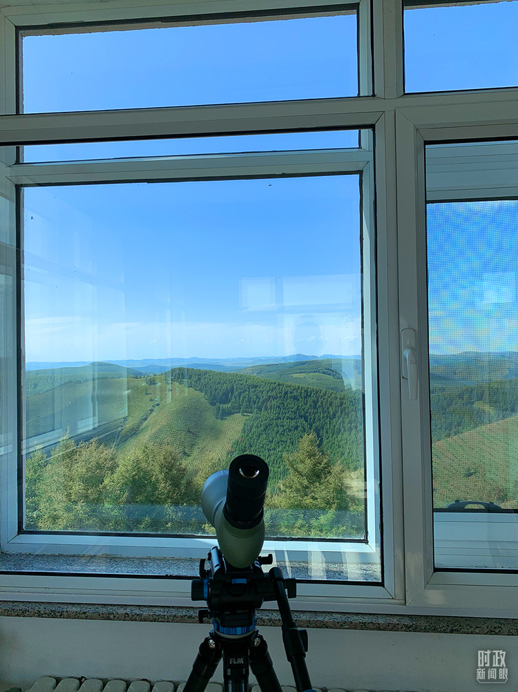 �r������ح�����M�P�I�~������ƽ����ӛ�е�֮��