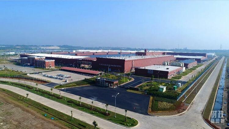 �r������ح�ġ��傀һ���x������ƽ���M�����_Ļʽ�ϵ���ּ���v