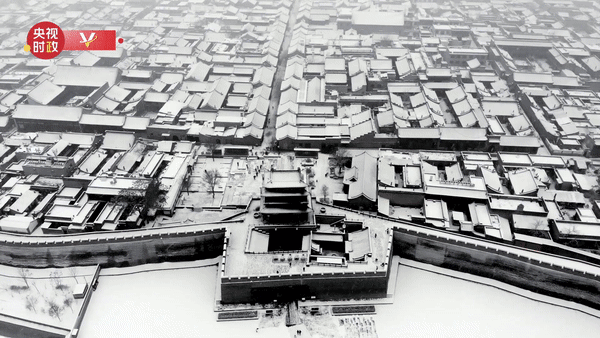 ���B�ѩ���ƽ�b�ų�