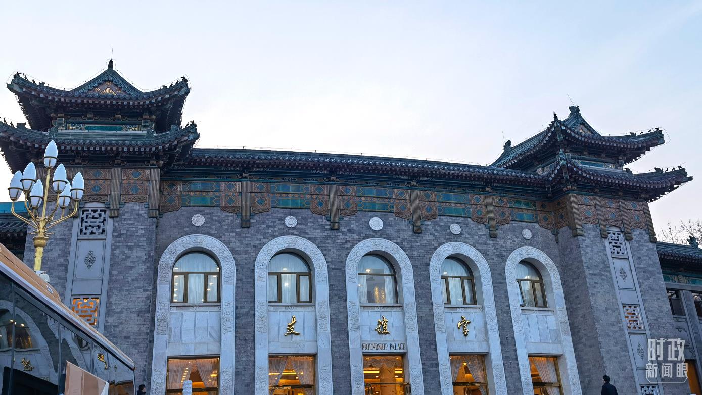 2022年3月6日,當(dāng)天的聯(lián)組會在友誼賓館舉行。(總臺央視記者石丞拍攝)