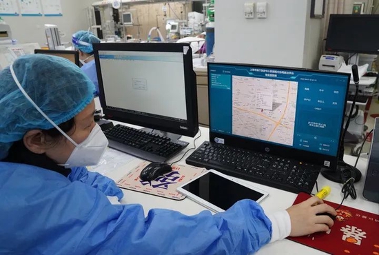 4��1���賿������t(y��)Ժ���o(h��)ʿ���Ϻ����t(y��)���������ąf(xi��)ͬ����ƽ�_�鿴���������ľ��o(h��)܇λ�á����A��ӛ��Ԭȫ�z