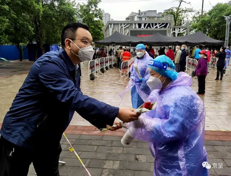 ����ס����������տ옷��